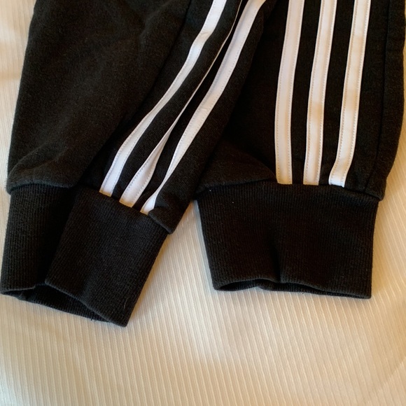 Adidas sweatpants - Picture 6 of 7